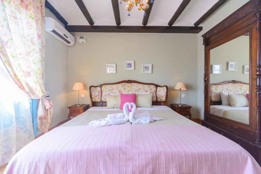 Casa Spa La Agueda Y Robledo Peñaflor Екстериор снимка
